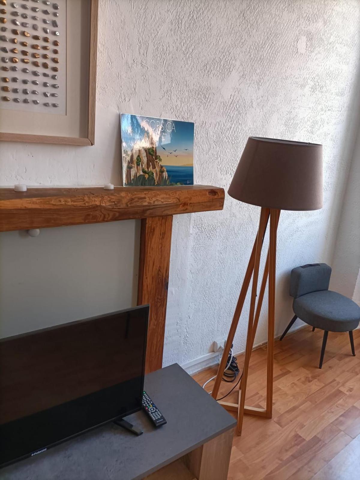 **** Very Central Ajaccio 36 Rue Fesch, Cosy Flat In City Center Pedestrian Street, Up To 4 People **** Eksteriør billede