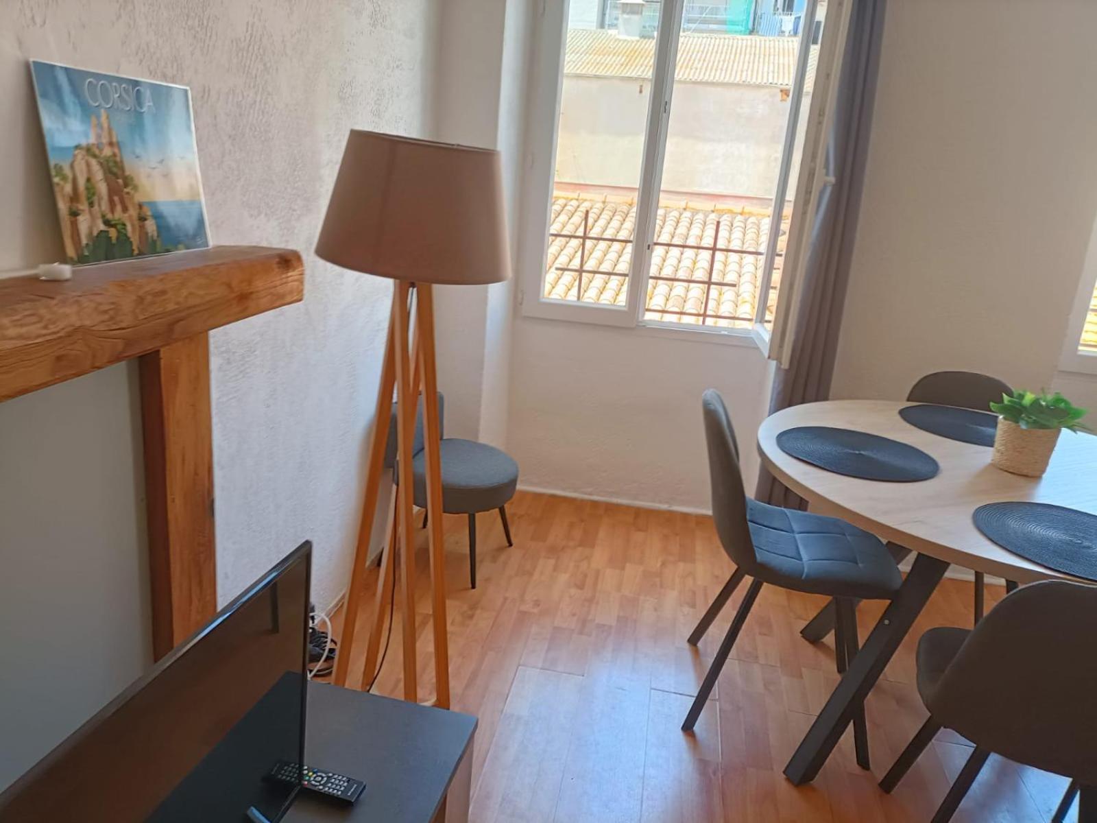 **** Very Central Ajaccio 36 Rue Fesch, Cosy Flat In City Center Pedestrian Street, Up To 4 People **** Eksteriør billede